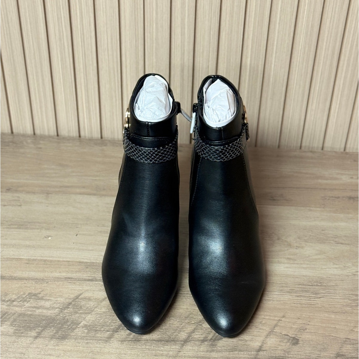 Lifestride Guild 2 Black Ankle Boots J2184s1001 Size 5m — image 7 of 8
